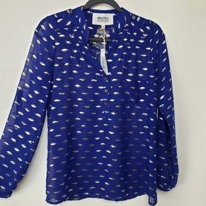 NWT Alice Blue Gold Stitch Fix Top Womens Small
